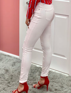 White Jean pearls